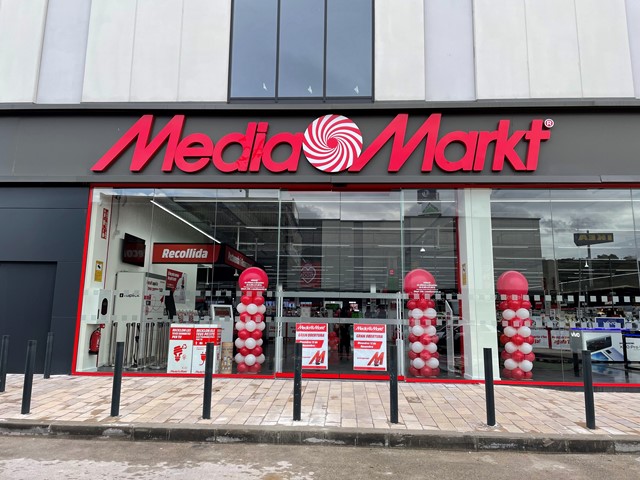 Mediamarkt Abre Las Puertas De Su Primera Tienda En Sabadell